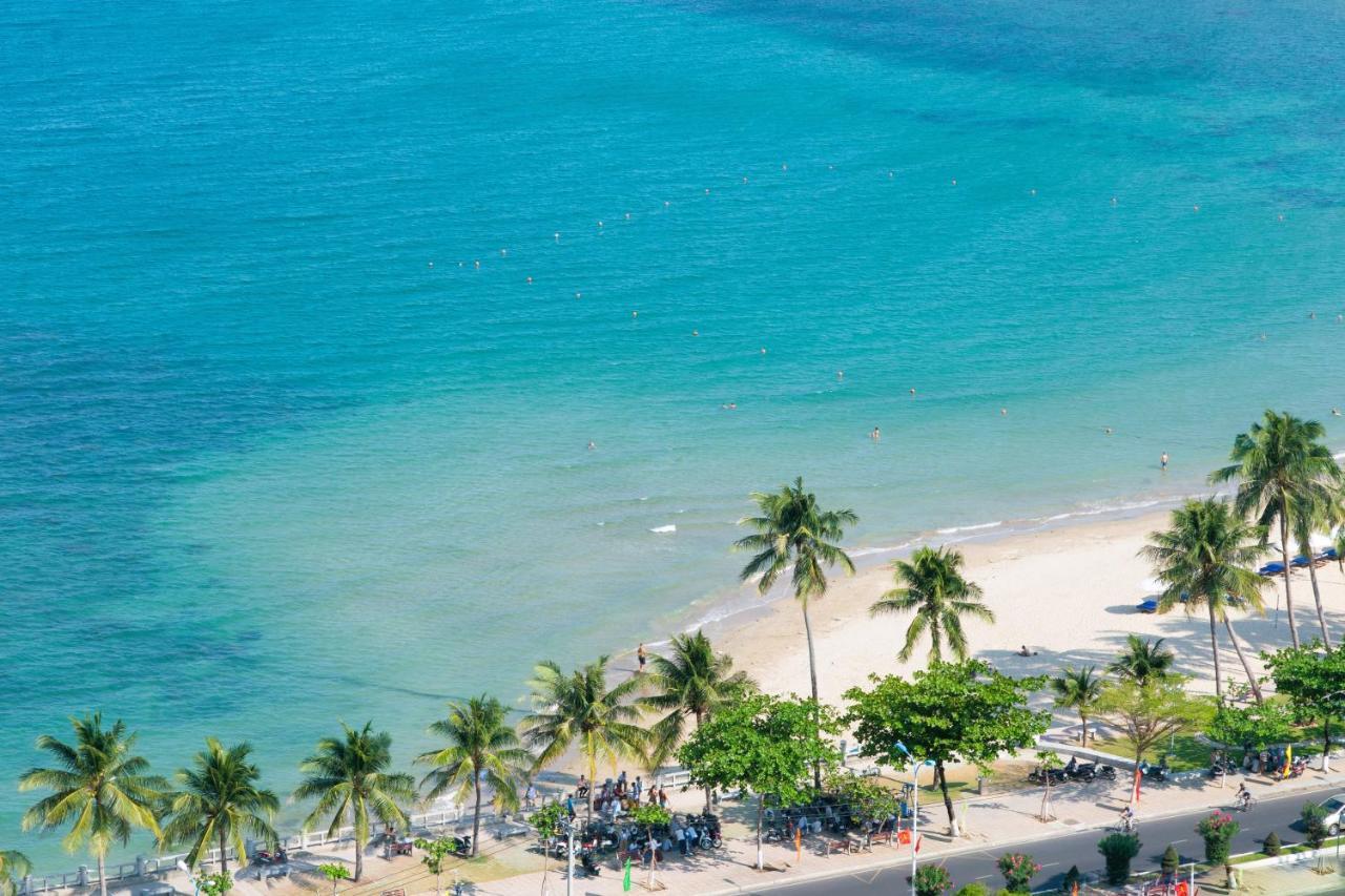 Arise Seaside Hotel Нячанг Экстерьер фото